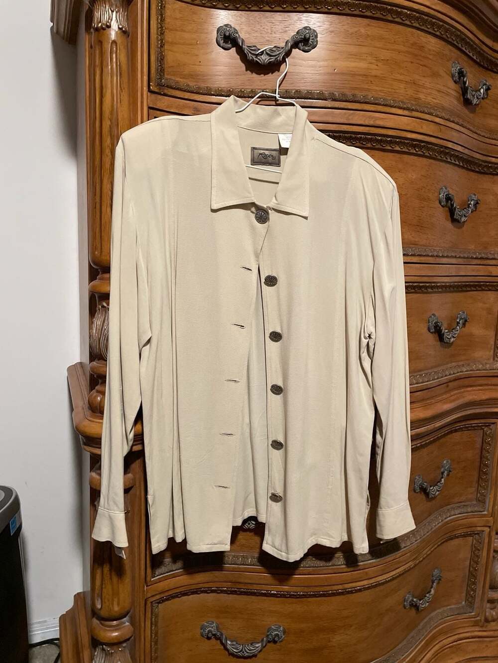Roper Vintage Western Style Beige Long Sleeve Button Down Shirt with Statement B